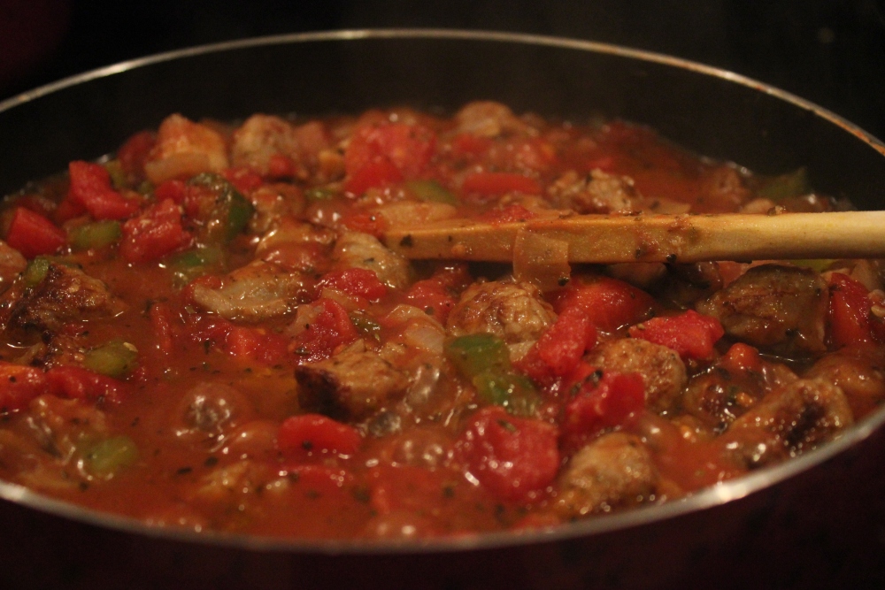 Sweet Italian Sausage with Tomatoes and Peppers (3/4)